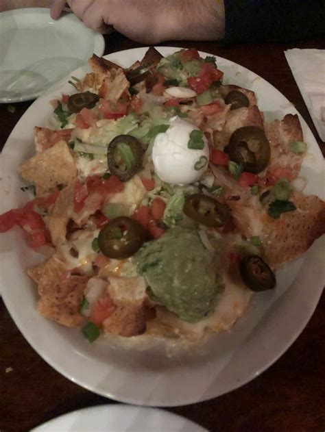 Three Amigos Restaurant Review Chips And Salsa Fajita Mix Main Meals