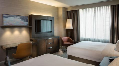 Chicago Contemporary Hotel Rooms | Hyatt Centric Chicago Magnificent Mile