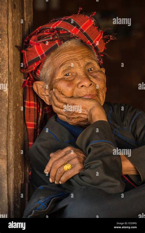 Myanmar Burma Shan State Pao S Tribe Naung Yar Sai Village Moe