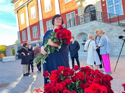 ПЕРЕДОВИЦА "Большие ботинки" Катри Райк