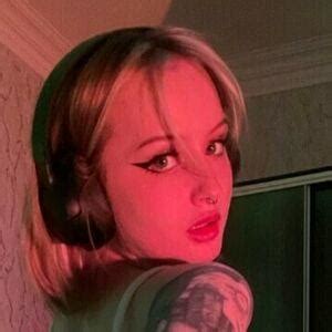 Momjesus Momjeesus Momjesuss Nude OnlyFans Leaks