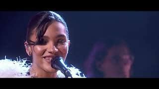 Olivia Dean - Dive [Live on Graham Norton] HD Chords - Chordify