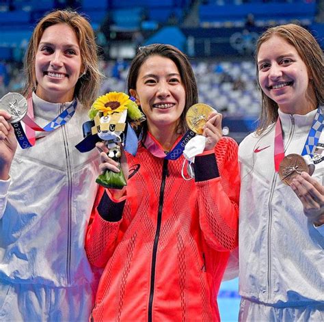 Women's 200 IM Swim: Gold, Silver, and Bronze Medalists