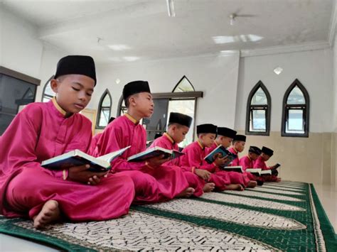 Mendidik Anak Dengan Al Qur An Didik Anak Dengan Alquran Orangtua