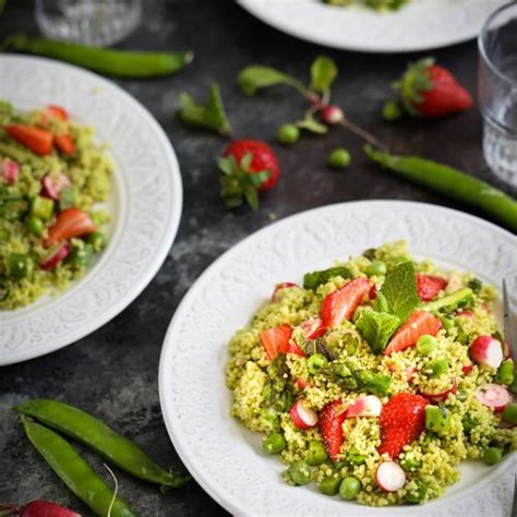 Salade de couscous asperges petits pois et fraises Recette légère