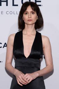 Hot And Sexy Katherine Waterston Photos 12thBLOG