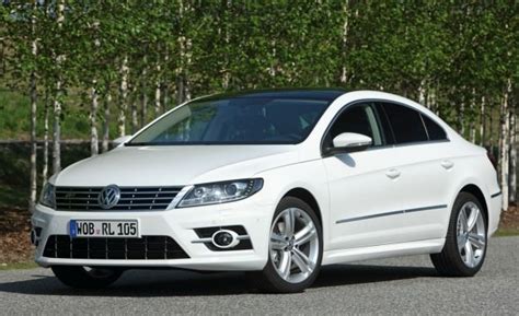 Volkswagen Prezinta Pachetul R Line Pentru Noul Passat Cc Facelift 2012