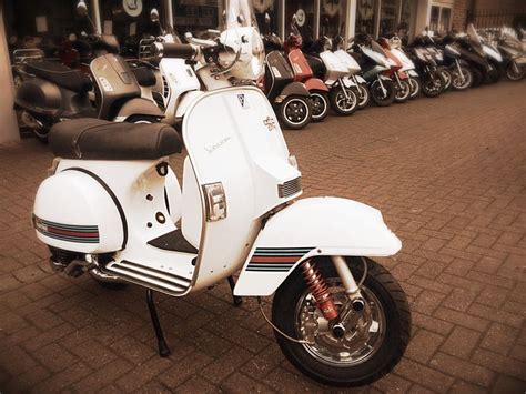 Martini Racing Vespa Lx Midland Scooter Centre