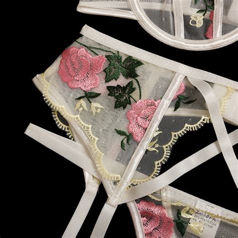 Floral Embroidery Lace Lingerie 3 Piece Set Sexy Underwear Women Bra And Pantie Corset Garters