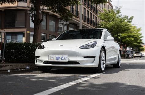 Hur Mycket Kostar En Tesla I Sverige En Guide Till Priser Och Modeller