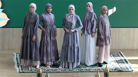 Atasan Wanita Kekinian Hijab Yang Patut Dicoba Tunik Asimetris