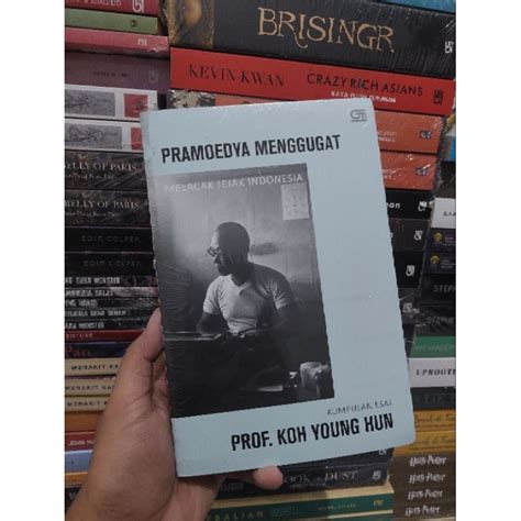 Jual Buku Obral Gramedia Buku Pramoedya Menggugat Melacak Jejak