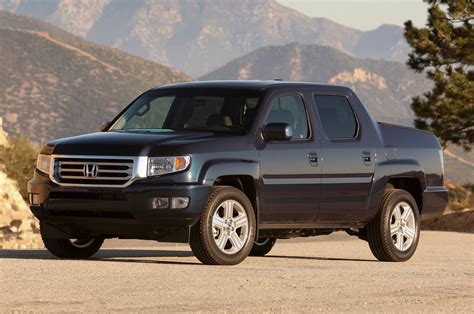 Honda Ridgeline 4 Wheel Drive Reviews Prices Ratings With Various