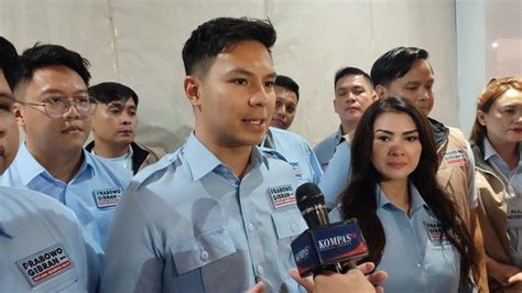 Nyong Sulut Dukung Prabowo Gibran Fero Walandouw Disambut Histeris