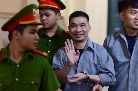 Nhan sắc gây bất ngờ của hot girl Ngọc Miu người hầu tòa cùng trùm ma túy Văn Kính Dương