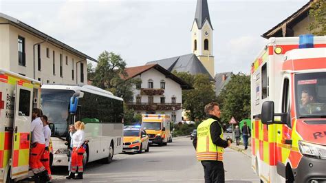 Rohrdorf Drei Schulkinder Nach Schulbus Unfall Leicht Verletzt