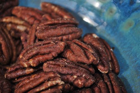 Scrumpdillyicious Oven Roasted Pecans