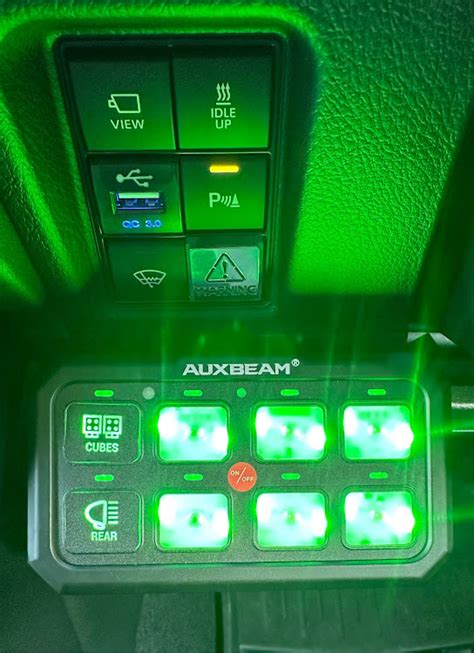 Auxbeam Cartune