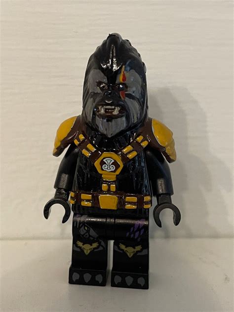 Lego Custom Star Wars Black Krrsantan Wookie Bounty Hunter Minifigure