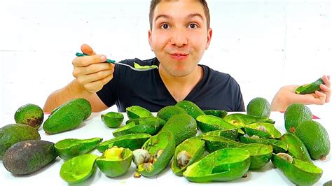 20 Avocados • Mukbang Youtube