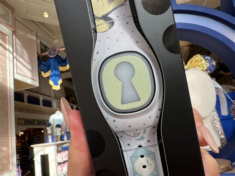 Photos Full List Of Magicband Designs With Prices Available At Walt