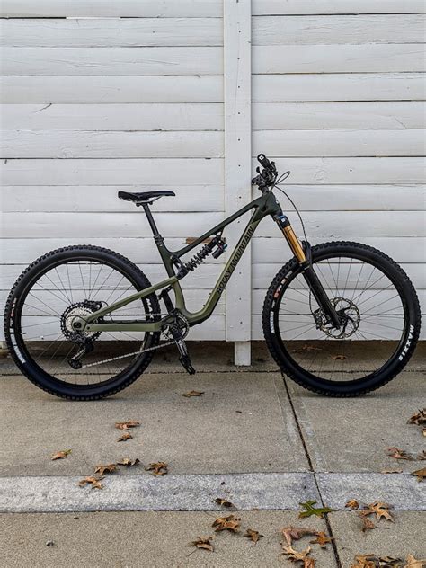 2022 SALE PRICE Rocky Mountain Altitude C70 Coil Medium For Sale