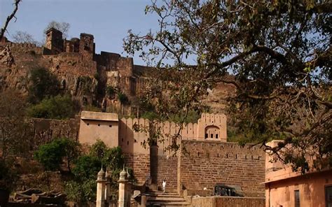 Travel Tips: This fort is the pride of Rajasthan, names come in UNESCO ...