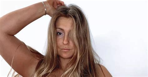 My Naked Body Is Soft And Saggy But It Deserves To Be Seen On Social Media Too Daily Star