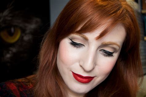 Pin Up Look With Kat Von D · How To Create A Pin Up Makeup Look · Beauty On Cut Out Keep