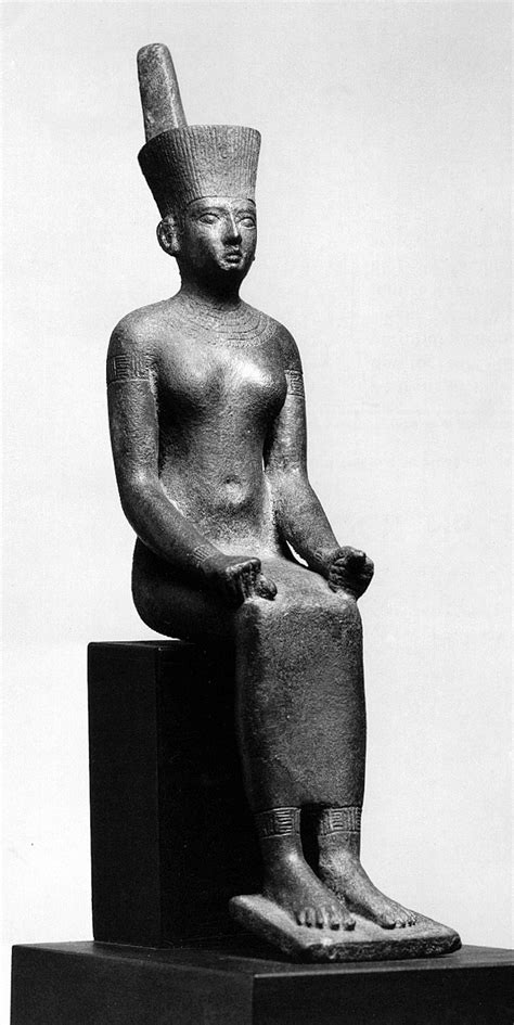 Neith Seated | The Walters Art Museum