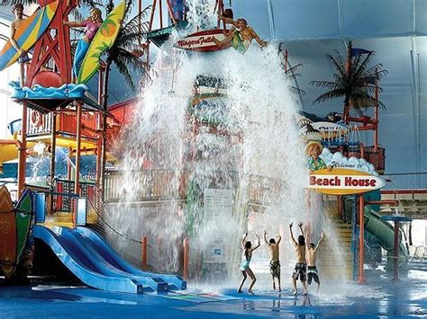 Top 4 fun things in Fallsview Waterpark Niagara Falls