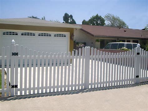 Custom Vinyl Driveway Gates Los Angeles CA, Buy Gates Simi Valley, San ...