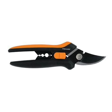 Fiskars 12 In Cut Capacity Steel Blade With Softgrip Handle Bypass