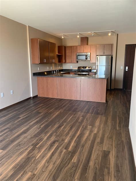 The Cambridge | Capital View Apartments