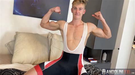 Britishtwunk On His Bike Video Porno Gay Andolinixxl