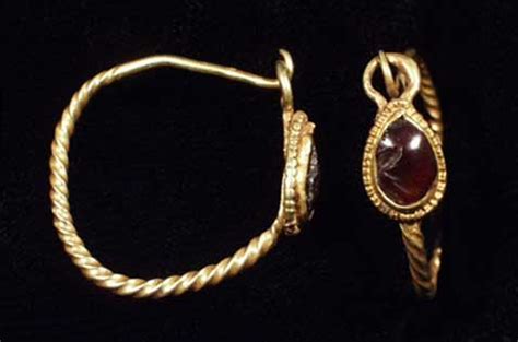 Ancient Roman Jewelry