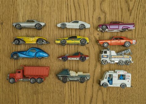 Spielzeugautos Hot Wheels Er Bespielt Ab Defekt In Biel Bienne F R Chf Mit