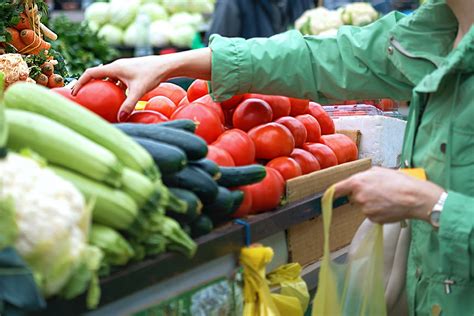 Маркировки "эко" и "био" предложили приравнять к органической продукции ...