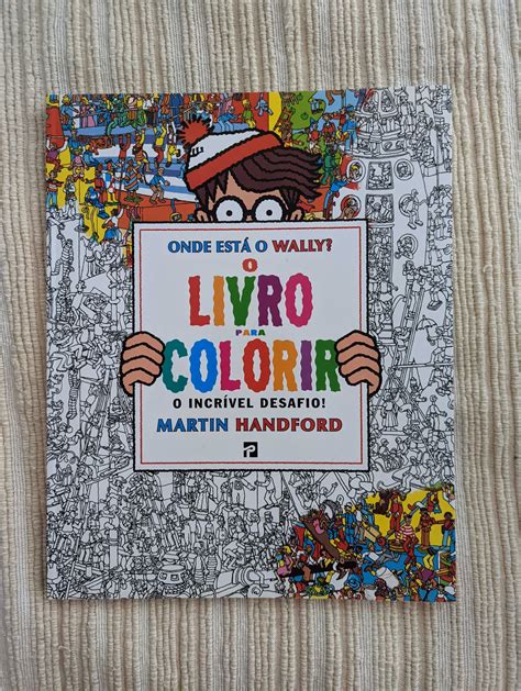 Onde Está o Wally O livro para colorir Almada Cova Da Piedade