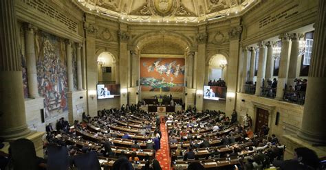 El Salario De Los Congresistas Subió Y Quedó En 43 Millones Con Un