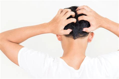 Are Itchy Scalp And Hair Loss Related Causes And 7 Remedies Theradome