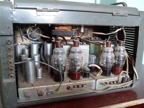 Трансляционный усилитель ''ТУ-100М''.