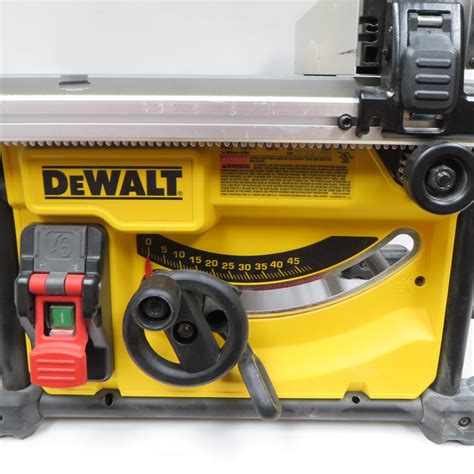 Dewalt Dwe Qs V Compact Jobsite Table Saw Local Pick Up