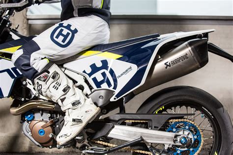 Husqvarna 701 Supermoto - Alle technischen Daten zum Modell 701 ...