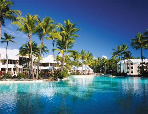 Best Port Douglas Resorts (& Travel Guide)