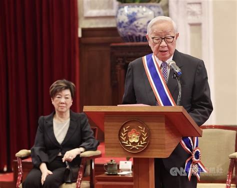 Tsmc Founder Honored For Representing Taiwan At Apec Focus Taiwan