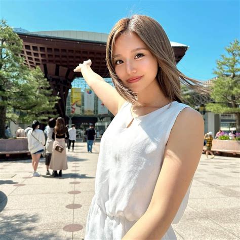 なーちゃんさんのインスタグラム写真 なーちゃんinstagram「・ 金沢駅に着きました🚄💖 地震あったけどみんな大丈夫だったかな