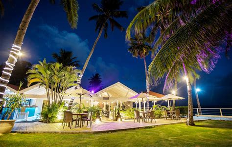 Bougainvillea Barbados in Barbados