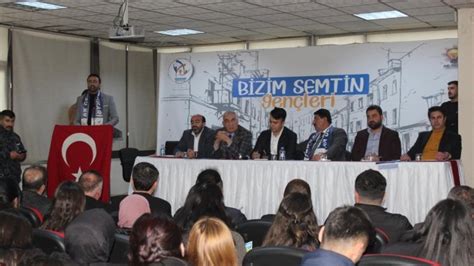 AK Parti Hakkari Belediye Başkan adayı Ölmez gençlerle buluştu