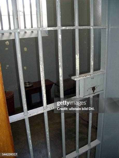 189 Former Prison Cell Of Nelson Mandela Stock Photos, High-Res ...